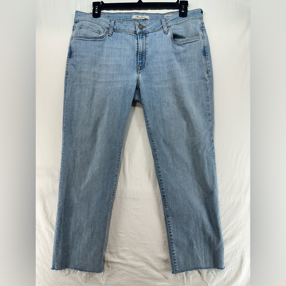 Mavi Jeans Emma Slim Boyfriend Medium Wash Womens Size‎ 33 (Actual 36x26)